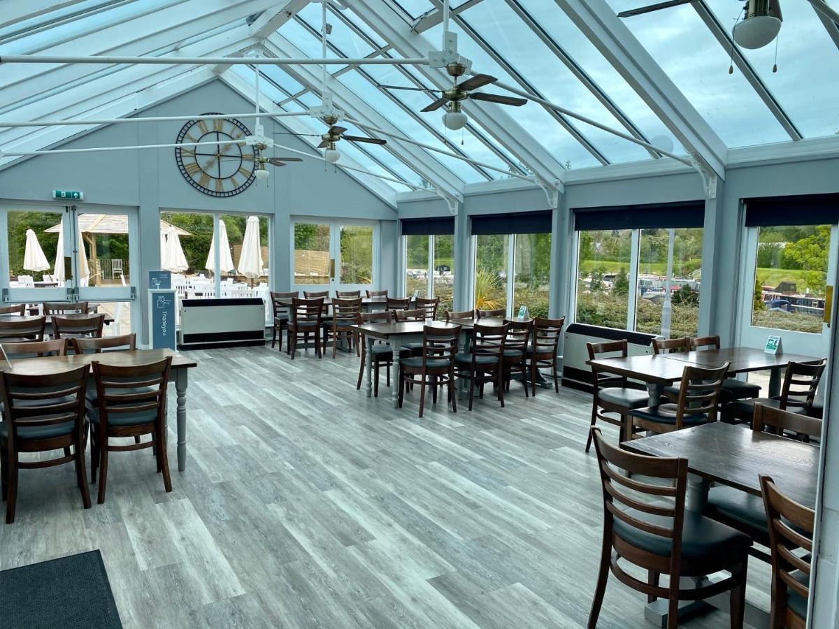 The Riverside Inn Saltford Eksteriør bilde